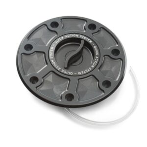 Fuel tank quick lock