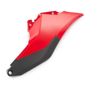 Side fairing
