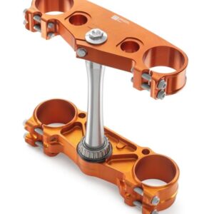 Triple clamp